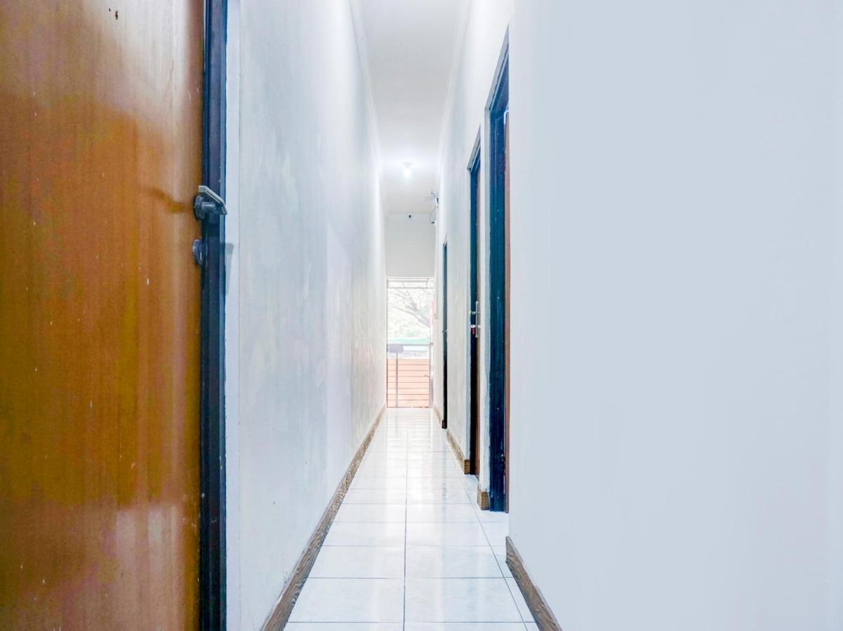 Cosmo Tanjung Duren Mitra Reddoorz 자카르타 외부 사진